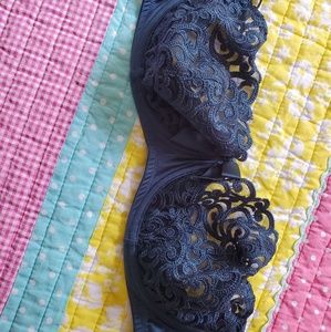 VICTORIA SECRET BRA